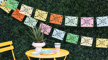 Load image into Gallery viewer, FST1111 - Fiesta Striped Paper Cup
