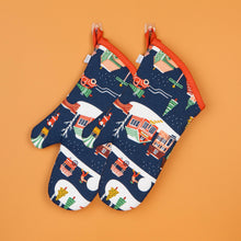 Load image into Gallery viewer, Candy Cane Lane Christmas Oven Mitts Set of 2