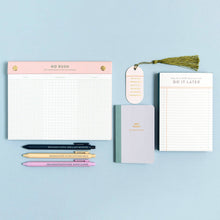 Load image into Gallery viewer, The Procrastinator Pen Set