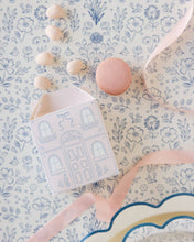 Load image into Gallery viewer, PEM1020 - Pembroke Floral Paper Table Runner