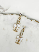 Load image into Gallery viewer, 'Cheers!' Pearl Detail Champagne Flute Dangles: White