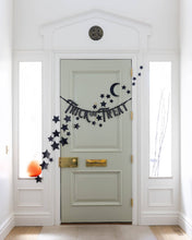 Load image into Gallery viewer, Trick or Treat Felt Banner