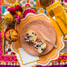 Load image into Gallery viewer, Earth Tone Scallop Guest Towels
