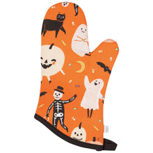 Load image into Gallery viewer, Boo Crew Halloween Oven Mitts Set of 2
