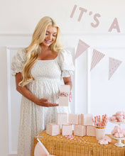 Load image into Gallery viewer, BAB1109 - Pink Block Treat Box
