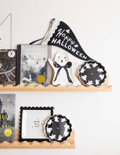 Load image into Gallery viewer, BQT1341 - Booquette Ghosts 8" Plate
