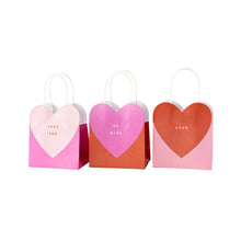 Load image into Gallery viewer, VAL1007 - Heart Treat Bags
